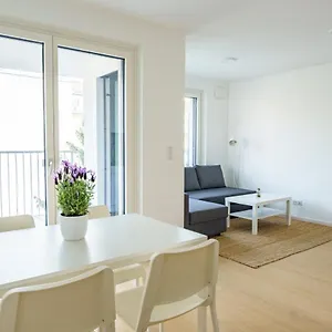 1140 , Viena Austria