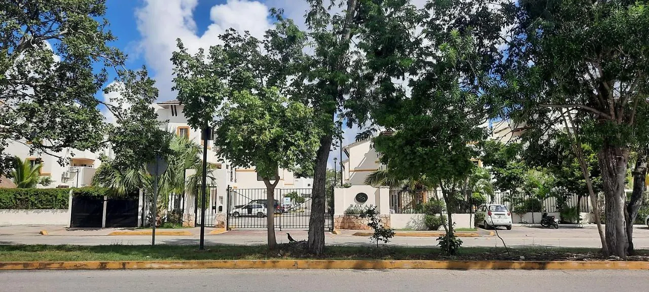 Apartamento En Fraccionamiento Privado 6 Personas, 5 Camas, Piscina Cerca De La Playa Playa del Carmen 0*,